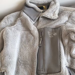 Mountain hardware fleece - polartec